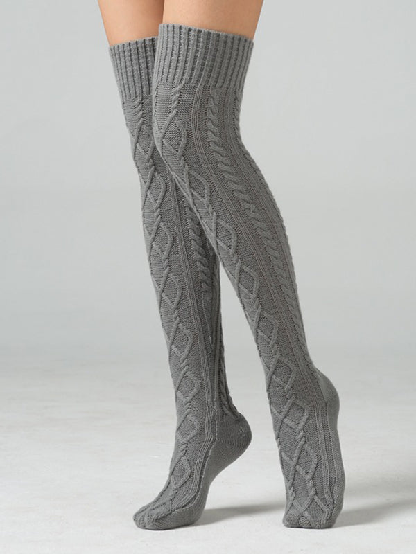Vale Cozy Jacquard Knit Stockings