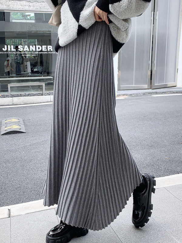 Vera Étoile Pleated Skirt