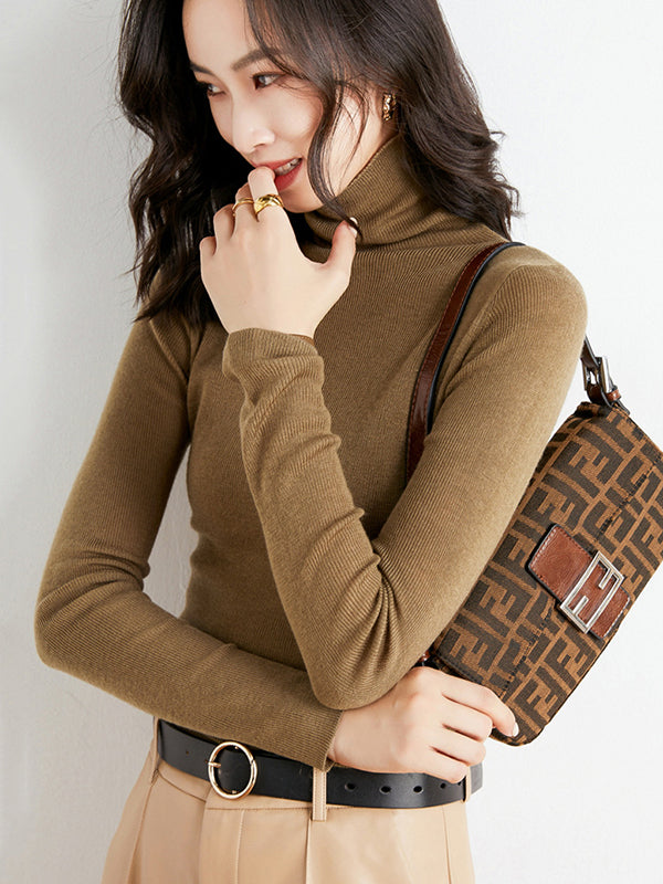 Vera Elin High-Neck Pullover