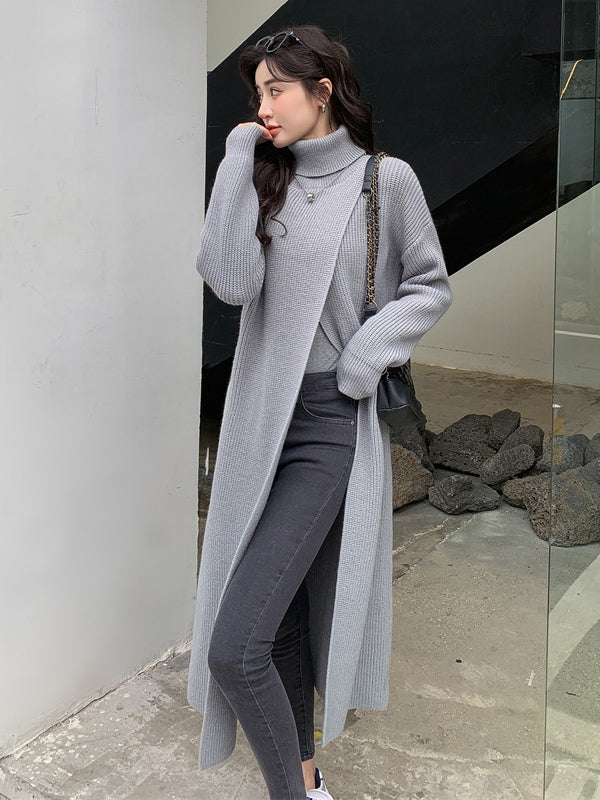 Vera Solenne High-Neck Sweater