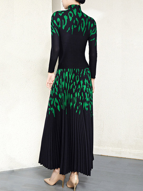 Long Sleeves Printed Mock Neck T-Shirt Top + Pleated A-Line Skirts Bottom Two Pieces Set