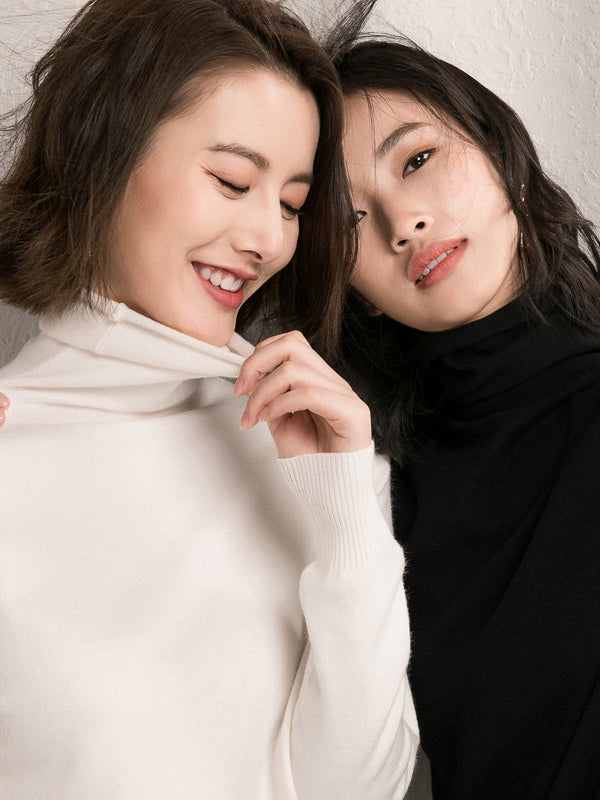 Vera Pure Ease Turtleneck