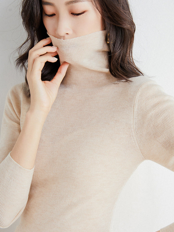 Vera Elin High-Neck Pullover