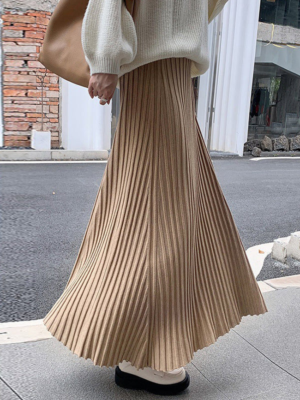 Vera Étoile Pleated Skirt