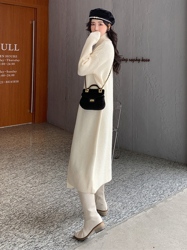 Vera Solenne High-Neck Sweater