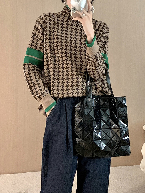 Vera Harlow Houndstooth Sweater