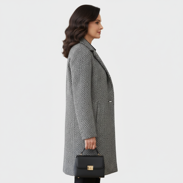 Vera® – The Mary Coat