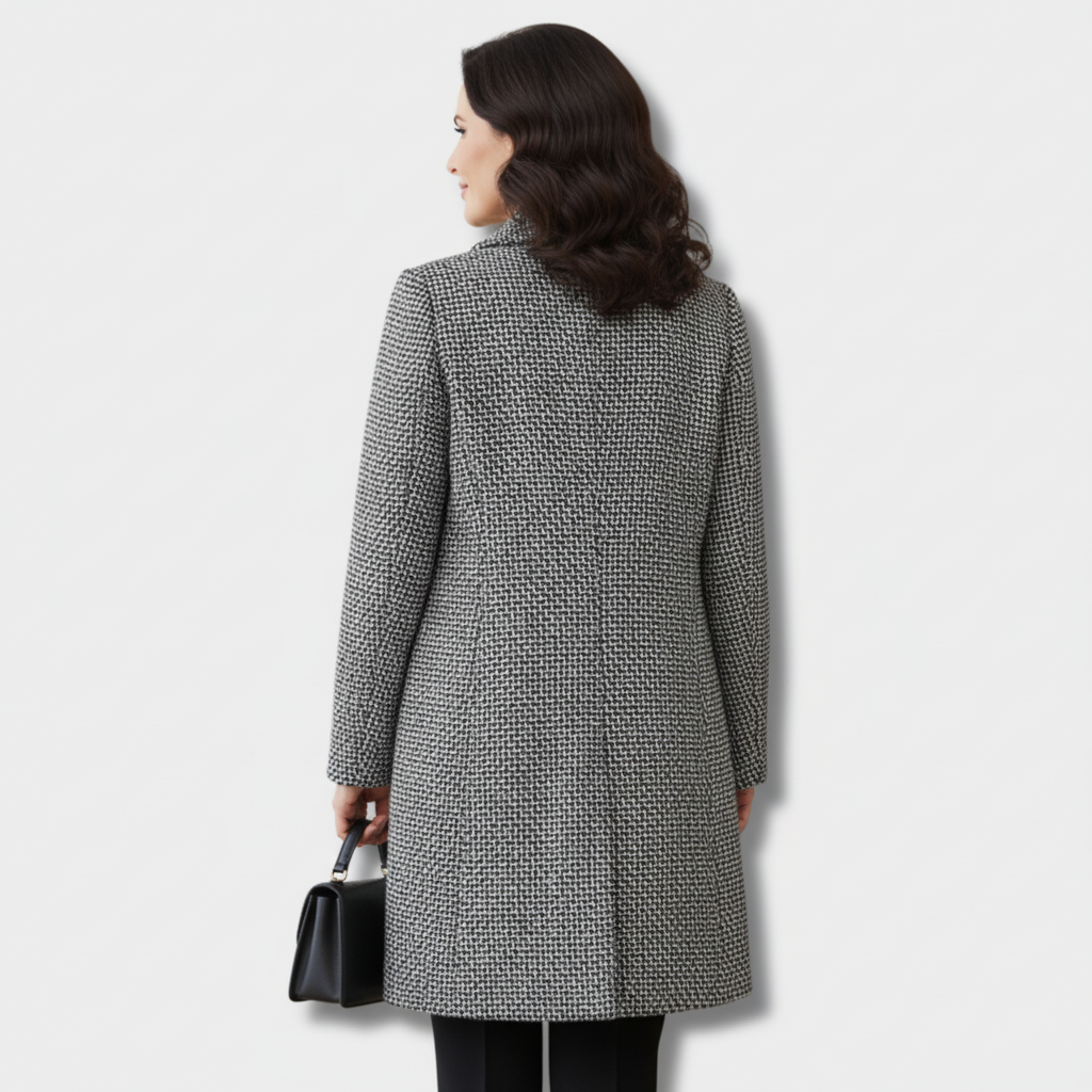 Vera® – The Mary Coat