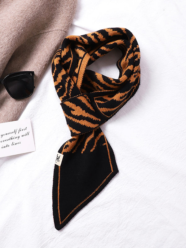 Vale Zaria Zebra Scarf