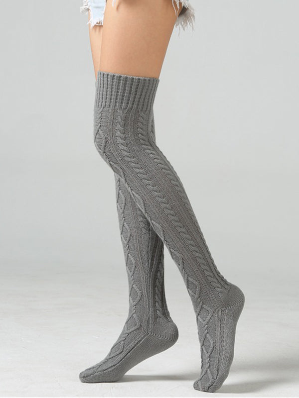 Vale Cozy Jacquard Knit Stockings